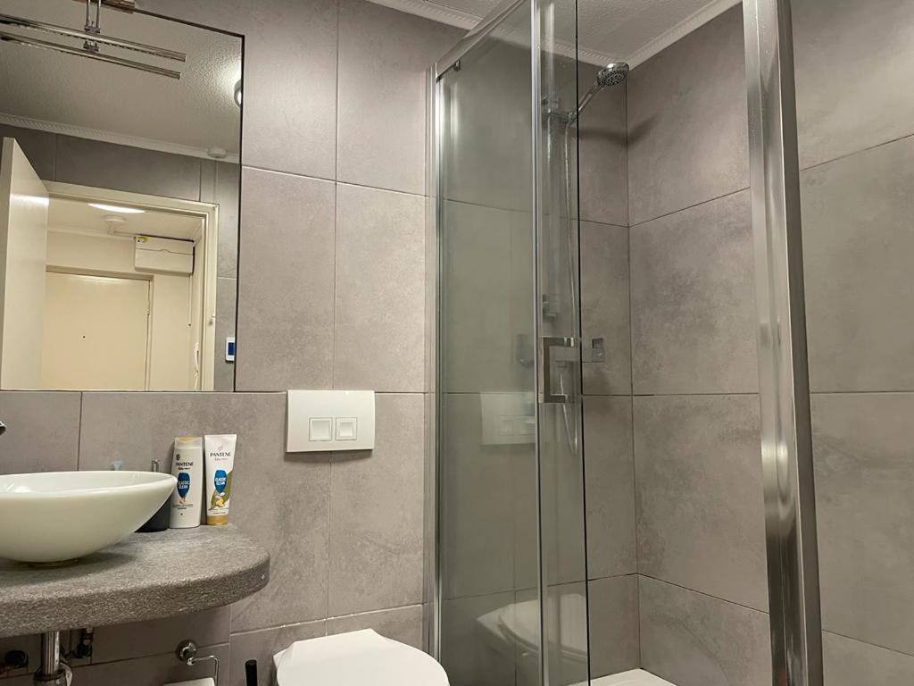 Morden Flat Close To Dlr Station With Free Parking Londres Exterior foto